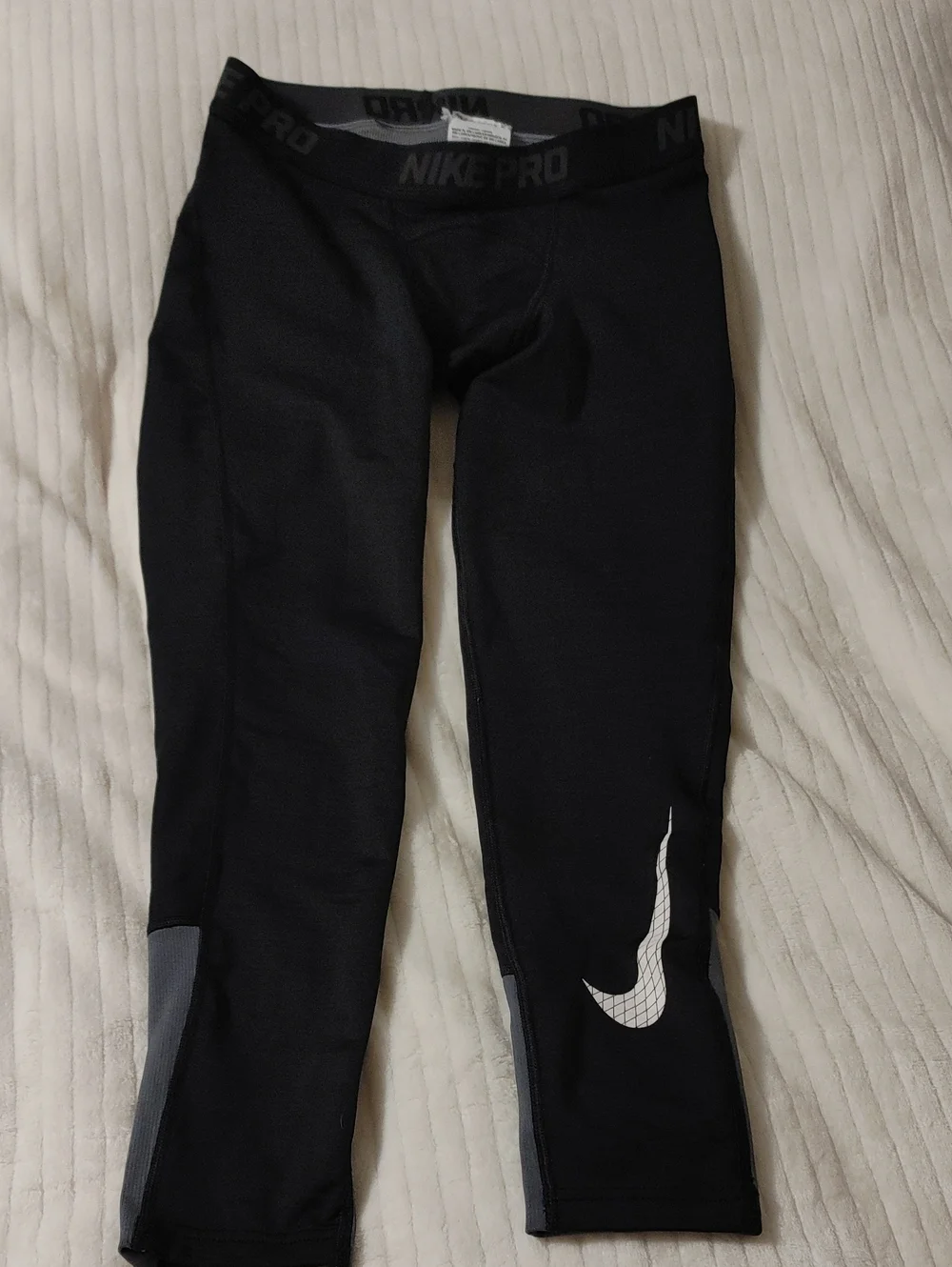 Nike Kids Black Cropped Leggings with White Swoosh